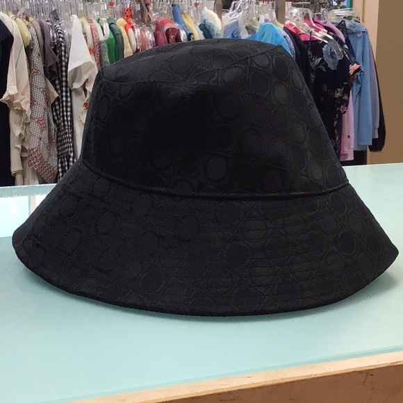 NWT Salvatore Ferragamo vintage black bucket hat - Picture 4 of 9